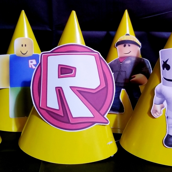 Roblox Girl Birthday Party Supplies - Picture 5 of 6